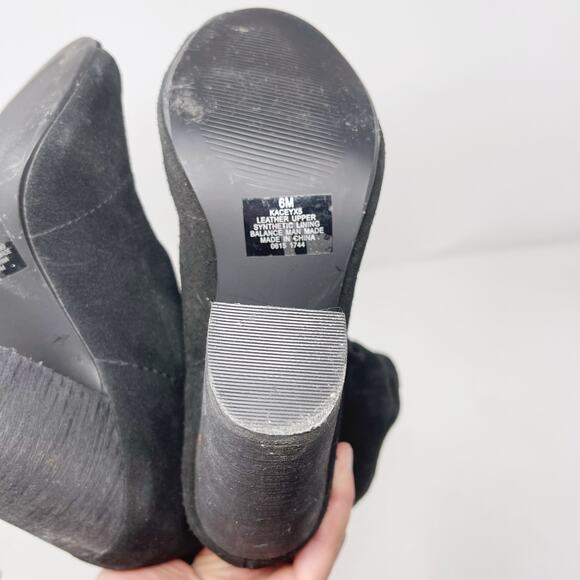 Nine West 6 Black Kaceyx5 Suede Leather Peep Toe Ruched Booties Block Heel - Picture 13 of 14